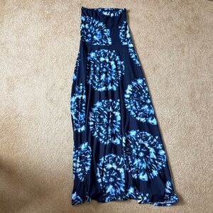 Vacay large strapless Blue Tie-Dye Maxi Dress